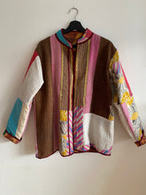 Ladda upp bild till gallerivisning, Vintage kantha jacka ( One of a kind)
