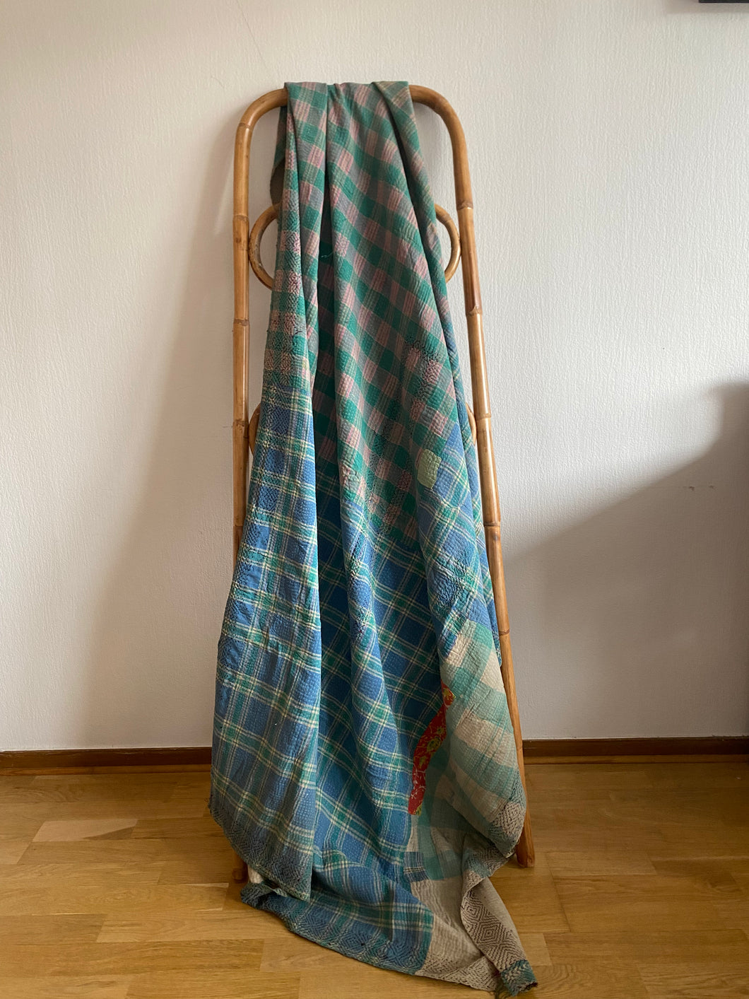Vintage kantha  Saaripläd / överkast