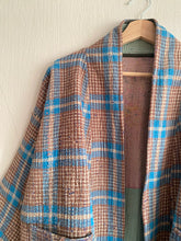 Ladda upp bild till gallerivisning, Vintage kantha jacka ( One -of a -kind)
