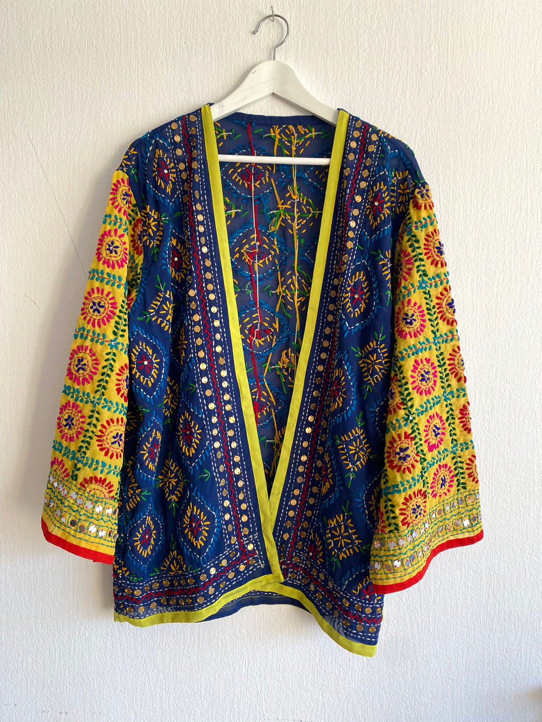 Kimono handbroderad